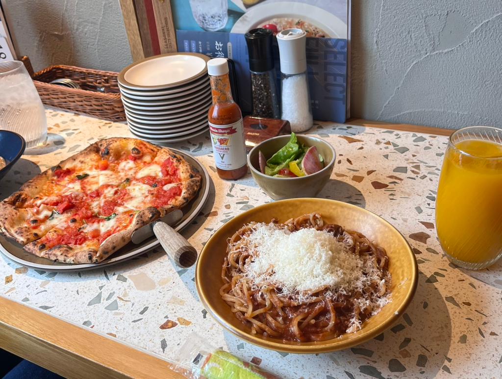 休日ランチで大満足🍕🍝